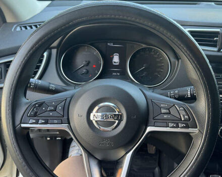 Белый Ниссан Кашкай, объемом двигателя 1.6 л и пробегом 102 тыс. км за 19600 $, фото 17 на Automoto.ua