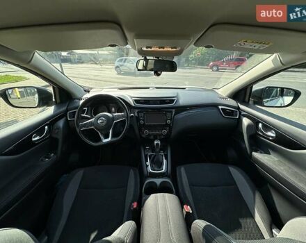 Белый Ниссан Кашкай, объемом двигателя 1.2 л и пробегом 50 тыс. км за 17200 $, фото 16 на Automoto.ua