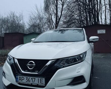 Белый Ниссан Кашкай, объемом двигателя 1.6 л и пробегом 33 тыс. км за 21000 $, фото 1 на Automoto.ua