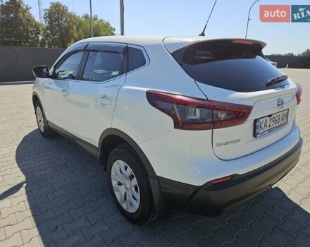 Білий Ніссан Кашкай, об'ємом двигуна 1.6 л та пробігом 101 тис. км за 21000 $, фото 1 на Automoto.ua
