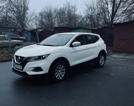Белый Ниссан Кашкай, объемом двигателя 1.6 л и пробегом 33 тыс. км за 21000 $, фото 2 на Automoto.ua