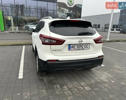 Белый Ниссан Кашкай, объемом двигателя 1.2 л и пробегом 50 тыс. км за 17200 $, фото 10 на Automoto.ua