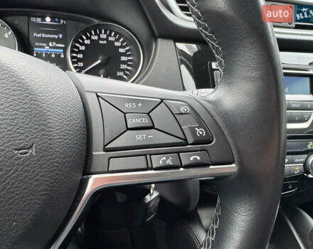 Белый Ниссан Кашкай, объемом двигателя 1.6 л и пробегом 47 тыс. км за 19999 $, фото 27 на Automoto.ua