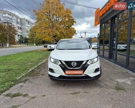 Белый Ниссан Кашкай, объемом двигателя 1.6 л и пробегом 58 тыс. км за 22500 $, фото 1 на Automoto.ua