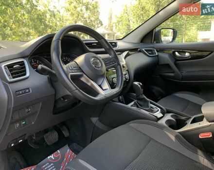 Белый Ниссан Кашкай, объемом двигателя 1.2 л и пробегом 67 тыс. км за 17900 $, фото 26 на Automoto.ua