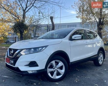 Белый Ниссан Кашкай, объемом двигателя 1.2 л и пробегом 67 тыс. км за 17500 $, фото 4 на Automoto.ua