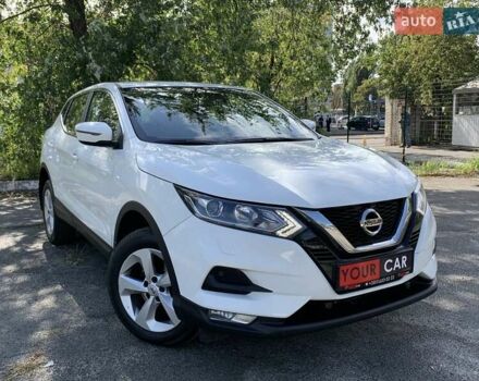 Белый Ниссан Кашкай, объемом двигателя 1.2 л и пробегом 67 тыс. км за 17900 $, фото 8 на Automoto.ua