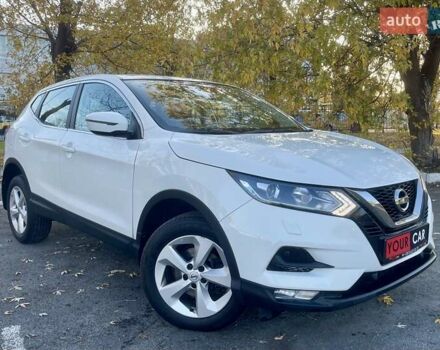 Белый Ниссан Кашкай, объемом двигателя 1.2 л и пробегом 67 тыс. км за 17500 $, фото 8 на Automoto.ua