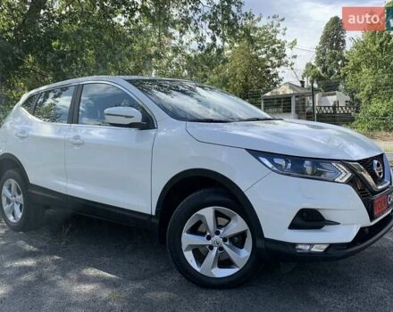 Белый Ниссан Кашкай, объемом двигателя 1.2 л и пробегом 67 тыс. км за 17900 $, фото 11 на Automoto.ua