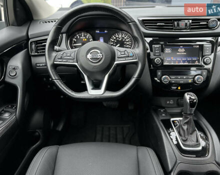 Белый Ниссан Кашкай, объемом двигателя 2 л и пробегом 17 тыс. км за 19500 $, фото 9 на Automoto.ua