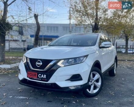 Белый Ниссан Кашкай, объемом двигателя 1.2 л и пробегом 67 тыс. км за 17500 $, фото 6 на Automoto.ua