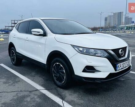 Белый Ниссан Кашкай, объемом двигателя 1.2 л и пробегом 100 тыс. км за 17300 $, фото 1 на Automoto.ua
