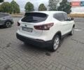 Білий Ніссан Кашкай, об'ємом двигуна 2 л та пробігом 132 тис. км за 20000 $, фото 4 на Automoto.ua