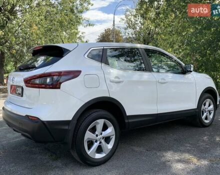 Белый Ниссан Кашкай, объемом двигателя 1.2 л и пробегом 67 тыс. км за 17900 $, фото 22 на Automoto.ua