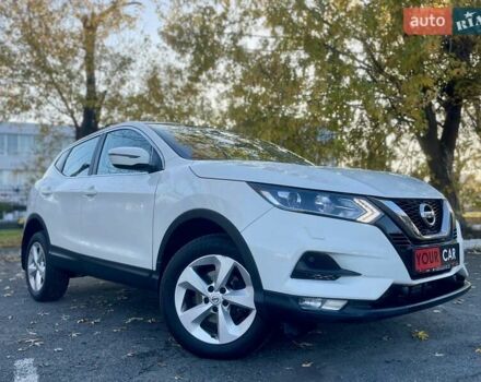 Белый Ниссан Кашкай, объемом двигателя 1.2 л и пробегом 67 тыс. км за 17500 $, фото 11 на Automoto.ua