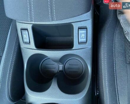 Белый Ниссан Кашкай, объемом двигателя 1.6 л и пробегом 7 тыс. км за 24650 $, фото 40 на Automoto.ua