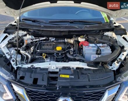 Белый Ниссан Кашкай, объемом двигателя 1.6 л и пробегом 7 тыс. км за 24650 $, фото 39 на Automoto.ua