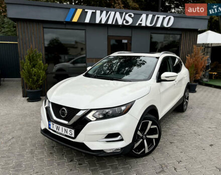 Белый Ниссан Кашкай, объемом двигателя 2 л и пробегом 17 тыс. км за 19500 $, фото 10 на Automoto.ua