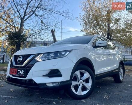 Белый Ниссан Кашкай, объемом двигателя 1.2 л и пробегом 67 тыс. км за 17500 $, фото 5 на Automoto.ua