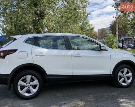 Белый Ниссан Кашкай, объемом двигателя 1.2 л и пробегом 67 тыс. км за 17900 $, фото 24 на Automoto.ua
