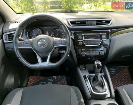 Белый Ниссан Кашкай, объемом двигателя 1.2 л и пробегом 67 тыс. км за 17900 $, фото 28 на Automoto.ua