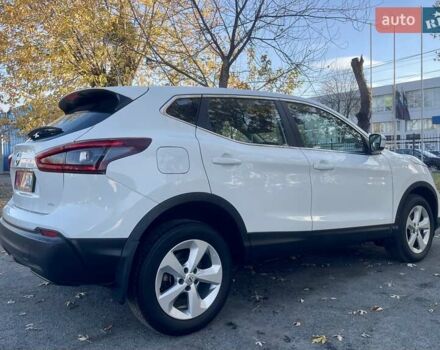 Белый Ниссан Кашкай, объемом двигателя 1.2 л и пробегом 67 тыс. км за 17500 $, фото 18 на Automoto.ua
