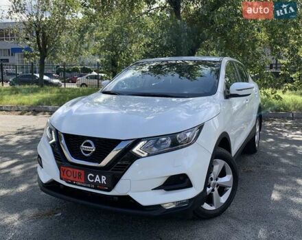 Белый Ниссан Кашкай, объемом двигателя 1.2 л и пробегом 67 тыс. км за 17900 $, фото 6 на Automoto.ua