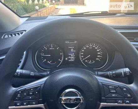 Белый Ниссан Кашкай, объемом двигателя 1.6 л и пробегом 139 тыс. км за 20000 $, фото 12 на Automoto.ua