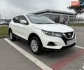 Білий Ніссан Кашкай, об'ємом двигуна 1.2 л та пробігом 40 тис. км за 16500 $, фото 3 на Automoto.ua
