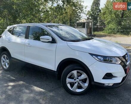 Белый Ниссан Кашкай, объемом двигателя 1.2 л и пробегом 67 тыс. км за 17900 $, фото 13 на Automoto.ua