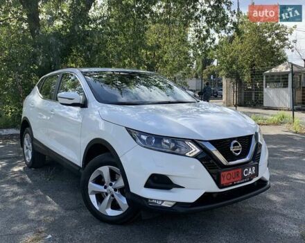 Белый Ниссан Кашкай, объемом двигателя 1.2 л и пробегом 67 тыс. км за 17900 $, фото 14 на Automoto.ua