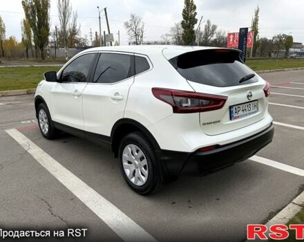 Білий Ніссан Кашкай, об'ємом двигуна 1.2 л та пробігом 40 тис. км за 16500 $, фото 6 на Automoto.ua