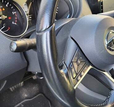 Белый Ниссан Кашкай, объемом двигателя 1.6 л и пробегом 74 тыс. км за 21500 $, фото 2 на Automoto.ua