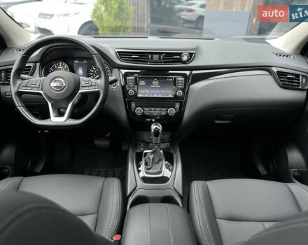 Белый Ниссан Кашкай, объемом двигателя 2 л и пробегом 17 тыс. км за 19500 $, фото 8 на Automoto.ua