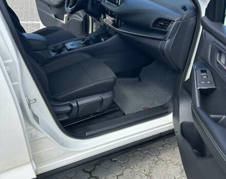 Белый Ниссан Кашкай, объемом двигателя 1.46 л и пробегом 35 тыс. км за 25900 $, фото 11 на Automoto.ua