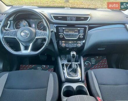 Белый Ниссан Кашкай, объемом двигателя 1.2 л и пробегом 67 тыс. км за 17500 $, фото 22 на Automoto.ua