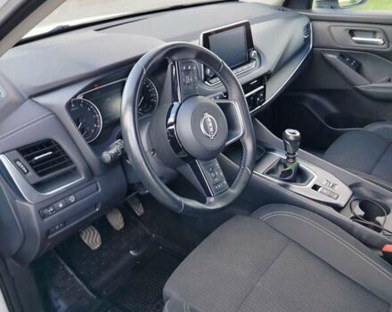 Белый Ниссан Кашкай, объемом двигателя 1.33 л и пробегом 53 тыс. км за 21700 $, фото 7 на Automoto.ua