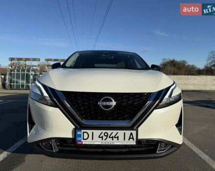 Белый Ниссан Кашкай, объемом двигателя 1.33 л и пробегом 11 тыс. км за 29700 $, фото 2 на Automoto.ua