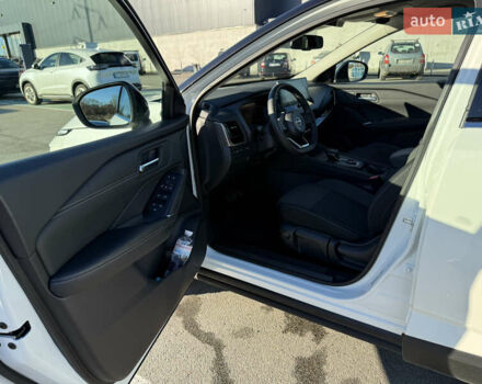 Белый Ниссан Кашкай, объемом двигателя 1.33 л и пробегом 11 тыс. км за 29700 $, фото 5 на Automoto.ua