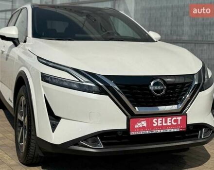 Белый Ниссан Кашкай, объемом двигателя 1.5 л и пробегом 10 тыс. км за 35209 $, фото 2 на Automoto.ua