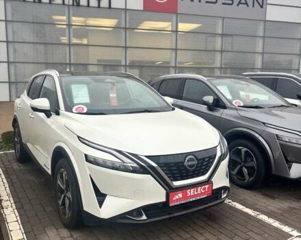 Белый Ниссан Кашкай, объемом двигателя 1.5 л и пробегом 45 тыс. км за 34734 $, фото 5 на Automoto.ua