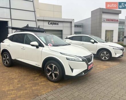 Белый Ниссан Кашкай, объемом двигателя 1.5 л и пробегом 45 тыс. км за 34734 $, фото 1 на Automoto.ua