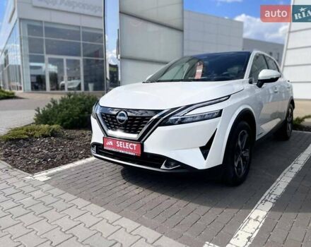 Белый Ниссан Кашкай, объемом двигателя 1.5 л и пробегом 10 тыс. км за 35209 $, фото 5 на Automoto.ua