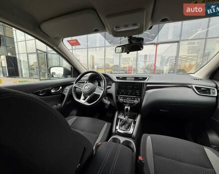 Белый Ниссан Кашкай, объемом двигателя 1.33 л и пробегом 61 тыс. км за 19957 $, фото 25 на Automoto.ua