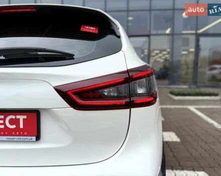 Белый Ниссан Кашкай, объемом двигателя 1.33 л и пробегом 61 тыс. км за 19957 $, фото 20 на Automoto.ua