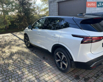 Белый Ниссан Кашкай, объемом двигателя 1.5 л и пробегом 4 тыс. км за 29700 $, фото 3 на Automoto.ua