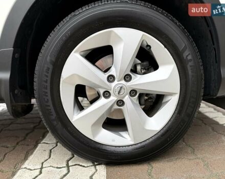 Белый Ниссан Кашкай, объемом двигателя 1.33 л и пробегом 61 тыс. км за 19957 $, фото 19 на Automoto.ua