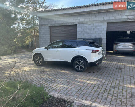 Белый Ниссан Кашкай, объемом двигателя 1.5 л и пробегом 4 тыс. км за 29700 $, фото 1 на Automoto.ua