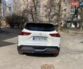 Белый Ниссан Кашкай, объемом двигателя 1.33 л и пробегом 10 тыс. км за 36000 $, фото 3 на Automoto.ua