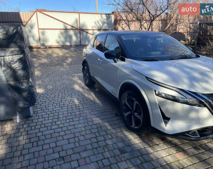 Белый Ниссан Кашкай, объемом двигателя 1.5 л и пробегом 4 тыс. км за 29700 $, фото 15 на Automoto.ua